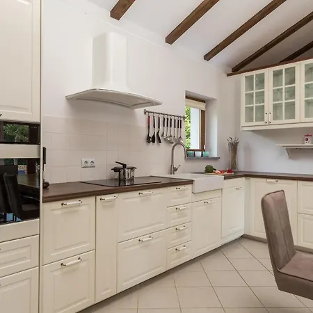 Awesome In With Kitchen Feriehus Gostinjac