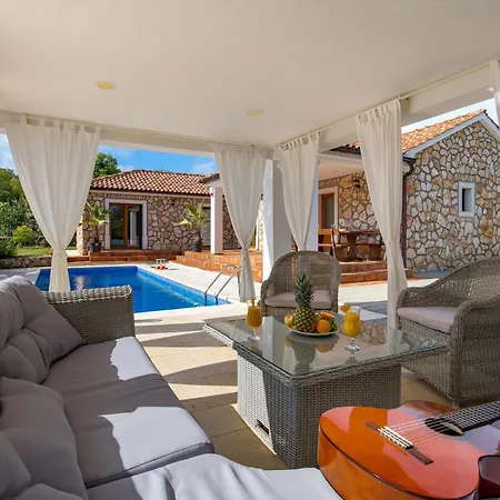 Awesome In With Kitchen